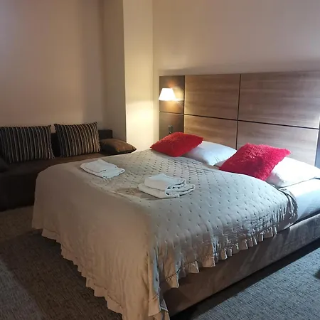 Diva Prywatny Z Balkonem * كولوبرزيغ